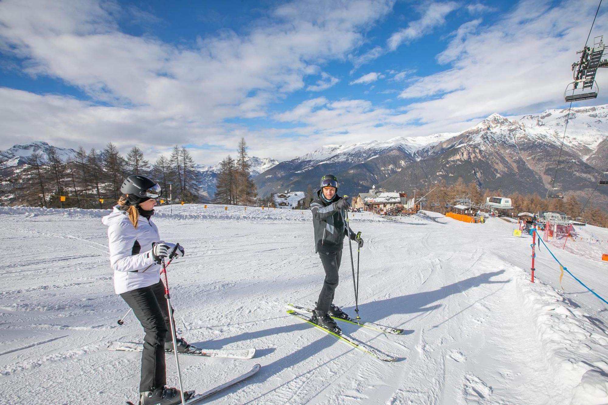 Appartamento Bareu Mountain View - Happy Rentals Oulx Buitenkant foto
