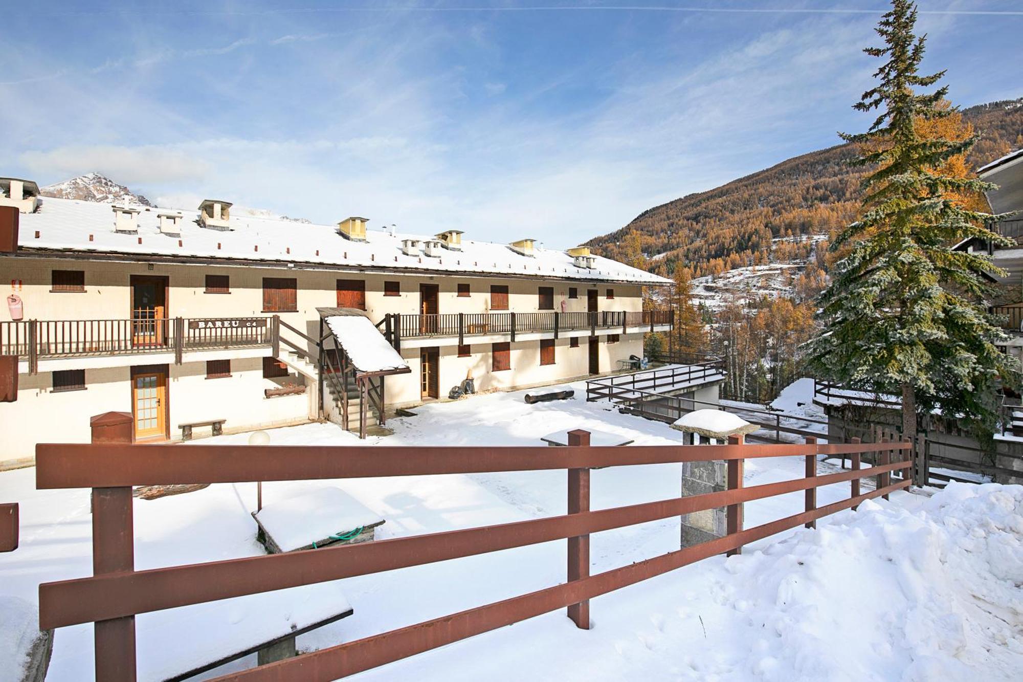 Appartamento Bareu Mountain View - Happy Rentals Oulx Buitenkant foto